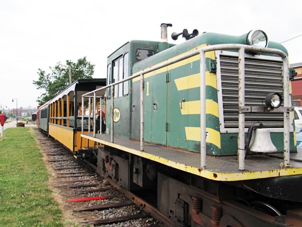 Maine Narrow-Gauge Railroad, Portland ME