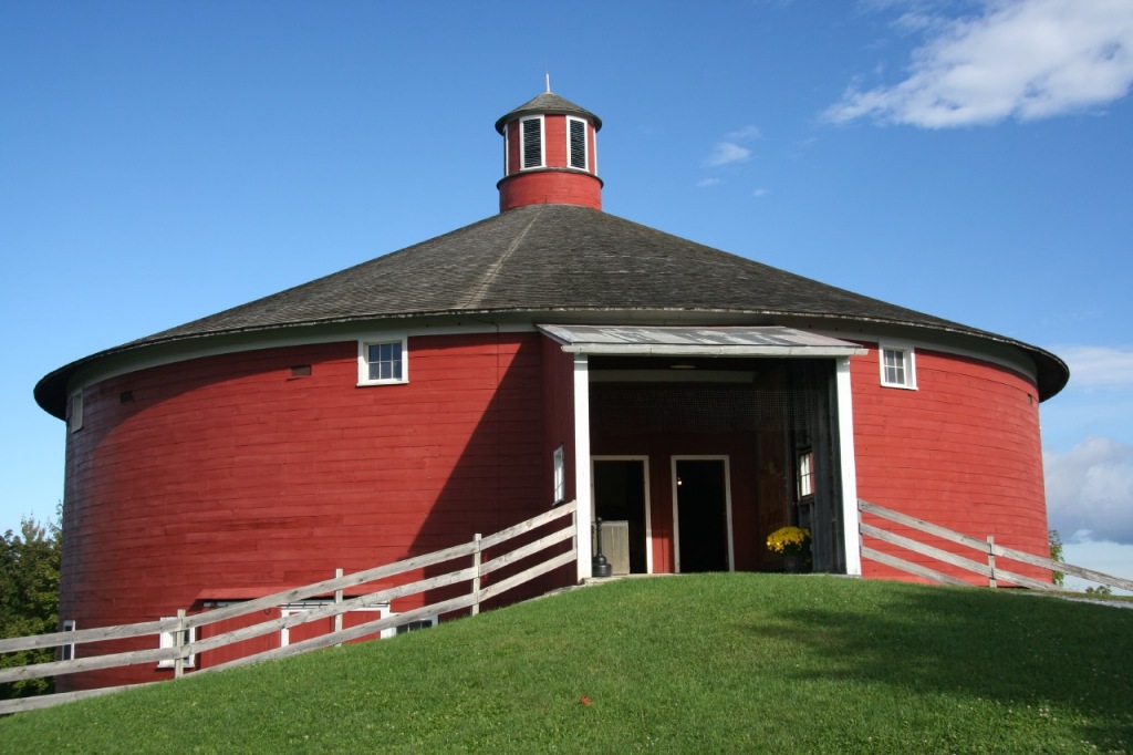 Shaker Round Barn, Shelburne Museum VT